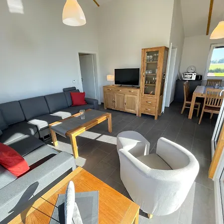 G11 Eingezaeuntes Neubau-haus In Eckwarderhoerne By Interhome *